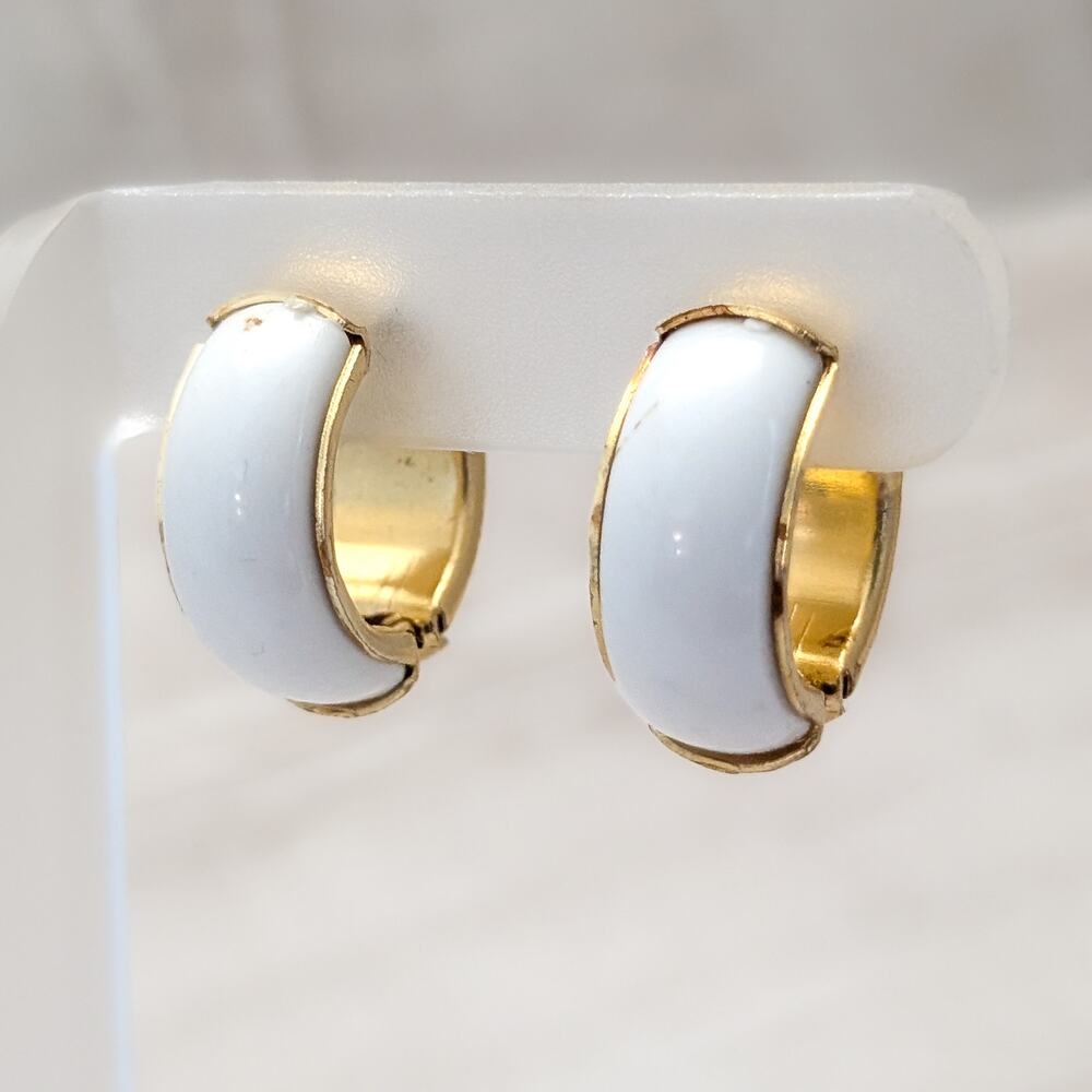Vintage Clip On Earrings Chunky White & Gold Tone Hoops 1" - Condition Issues